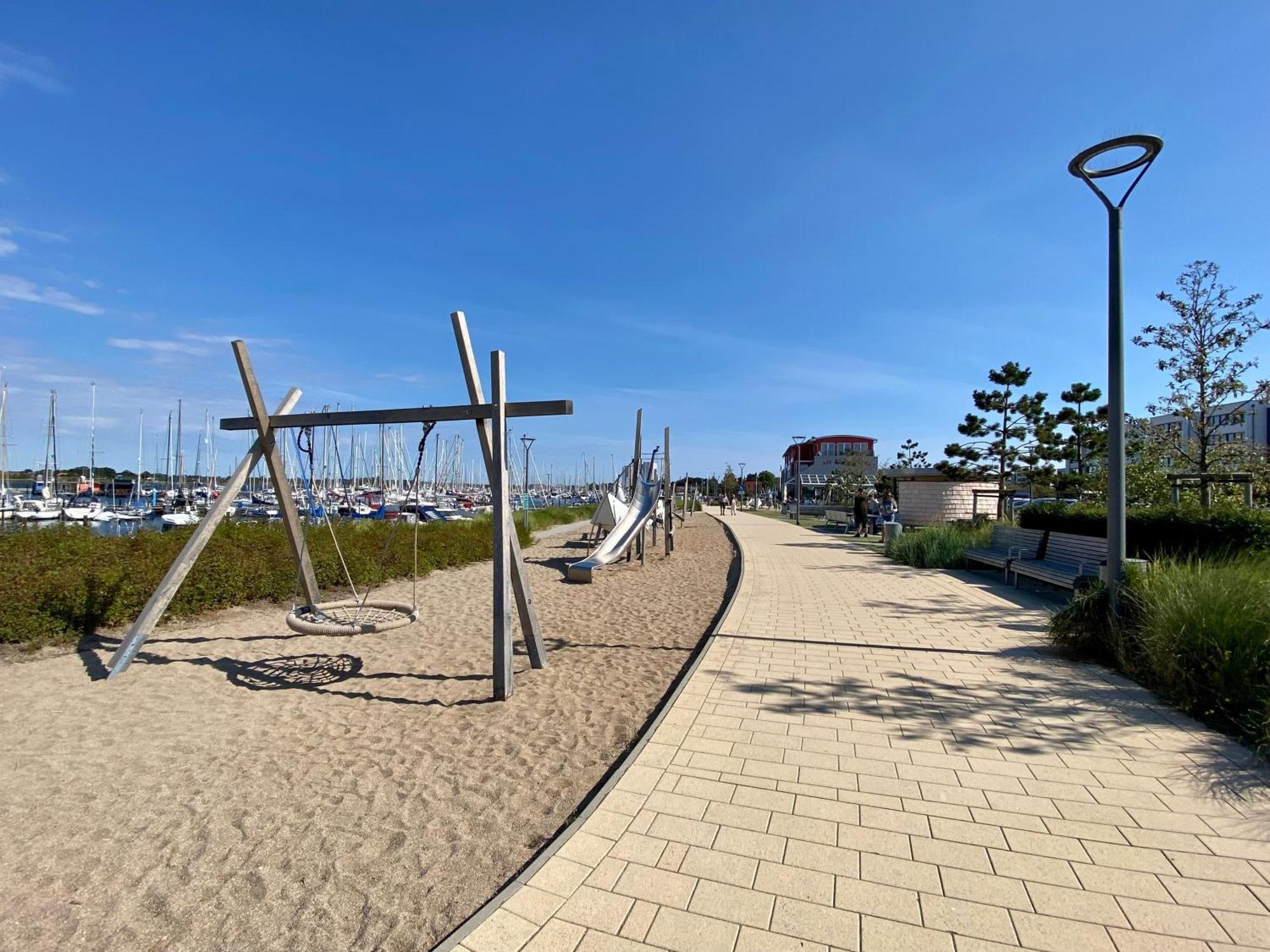 Hausboot Fehmarn Hotel ภายนอก รูปภาพ